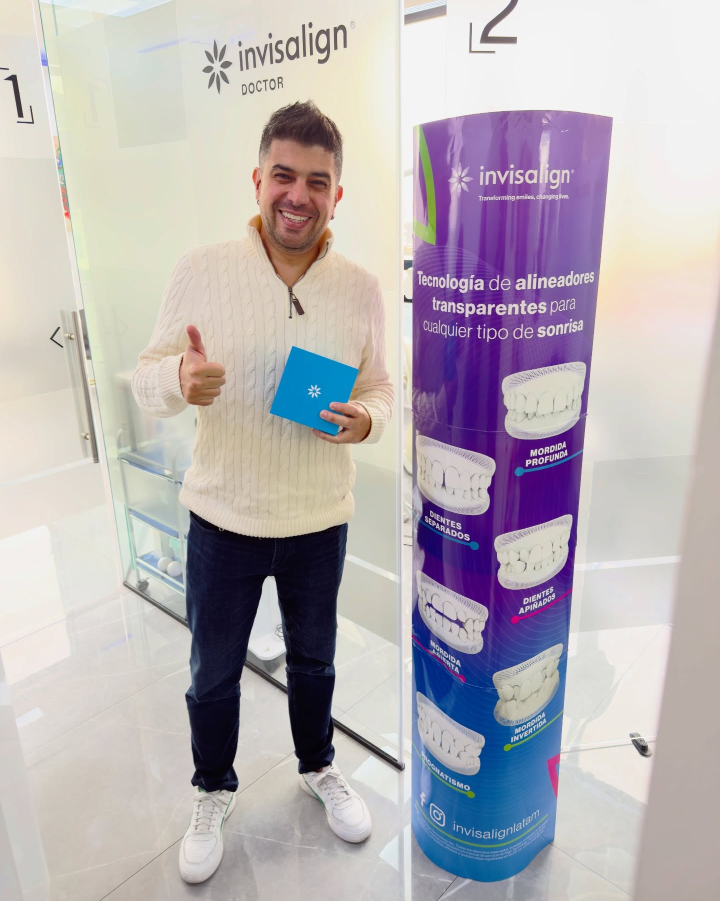 Dr. Diego Mejía, ortodoncista certificado Invisalign en Bogotá